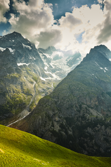 itinéraire de randonnée dans les Hautes-Alpes pour des vacances en France